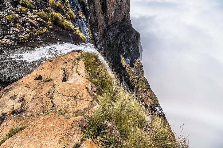 「南アフリカのすごい滝３選」徹底ガイド 【旅の大事典】