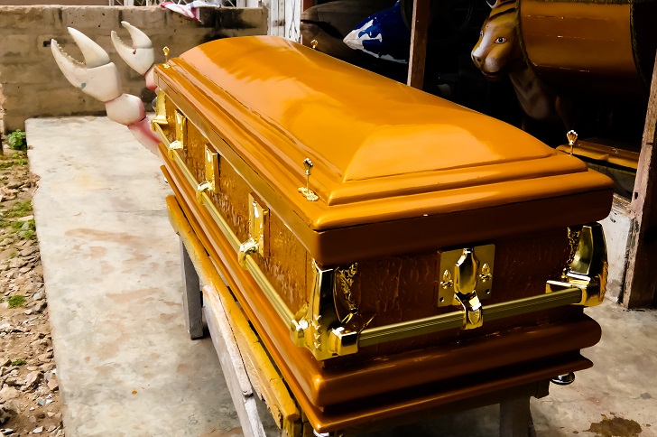 ガーナの棺桶と葬儀