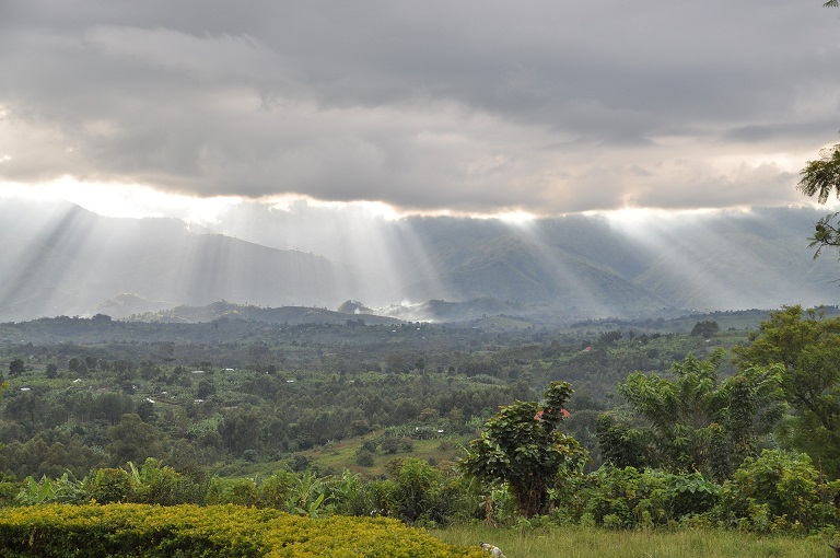 コンゴ民主共和国の概要とニーラゴンゴ火山